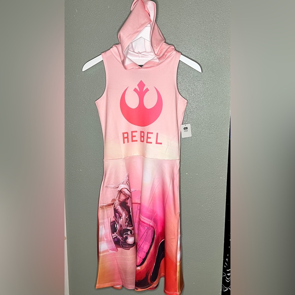 Star Wars Rebel Pink Fit n Flare Women’s Dress Size Medium